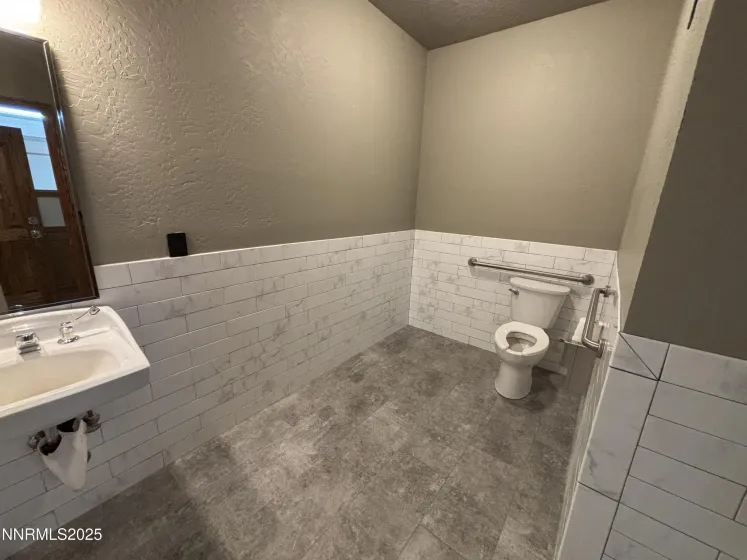 1621 Hwy 395, Minden, Nevada 89423, ,Commercial Lease,Manufactured,Hwy 395,250058115