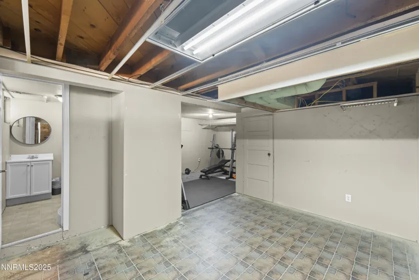 1692 Oakhurst, Reno, Nevada 89509, 2 Bedrooms Bedrooms, ,2 BathroomsBathrooms,Residential,Residential,Oakhurst,250058118