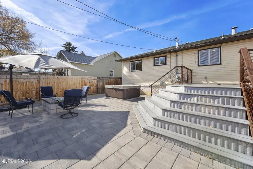 1692 Oakhurst, Reno, Nevada 89509, 2 Bedrooms Bedrooms, ,2 BathroomsBathrooms,Residential,Residential,Oakhurst,250058118