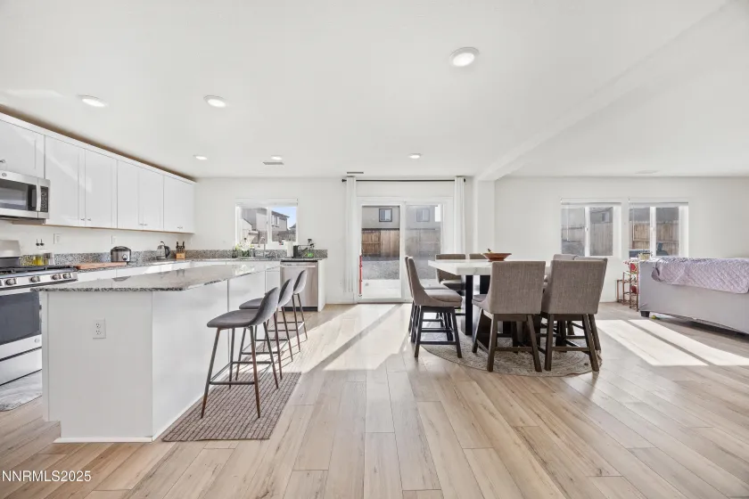 8946 Elk Ravine, Reno, Nevada 89506, 4 Bedrooms Bedrooms, ,3 BathroomsBathrooms,Residential,Residential,Elk Ravine,250058122