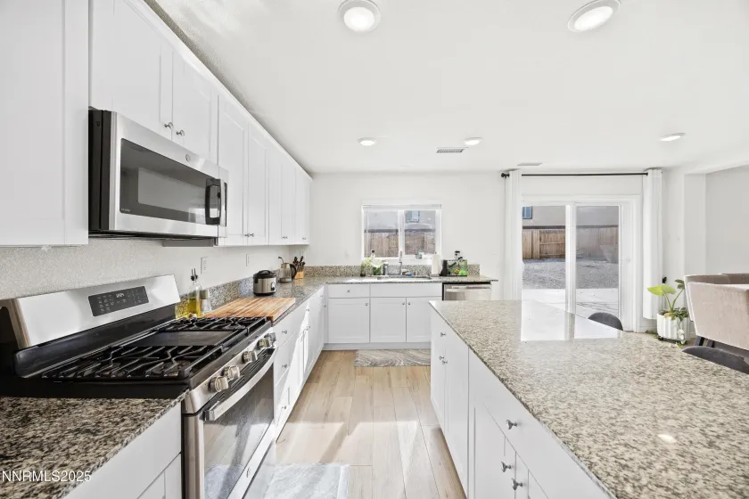 8946 Elk Ravine, Reno, Nevada 89506, 4 Bedrooms Bedrooms, ,3 BathroomsBathrooms,Residential,Residential,Elk Ravine,250058122