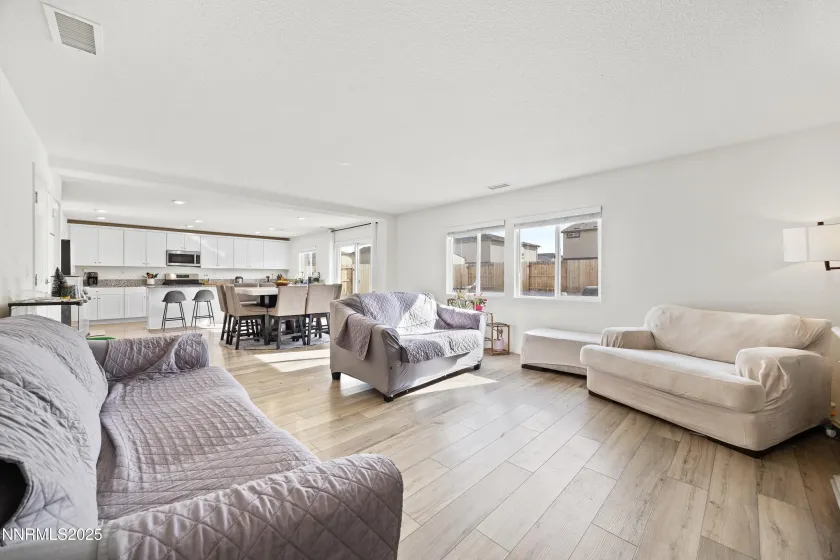 8946 Elk Ravine, Reno, Nevada 89506, 4 Bedrooms Bedrooms, ,3 BathroomsBathrooms,Residential,Residential,Elk Ravine,250058122