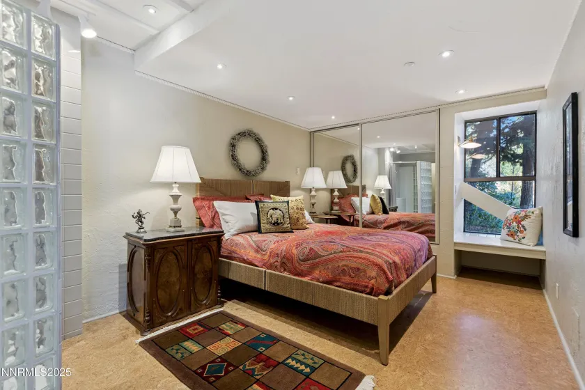 455 Lakeshore, Incline Village, Nevada 89451, 2 Bedrooms Bedrooms, ,2 BathroomsBathrooms,Residential,Residential,Lakeshore,250058126