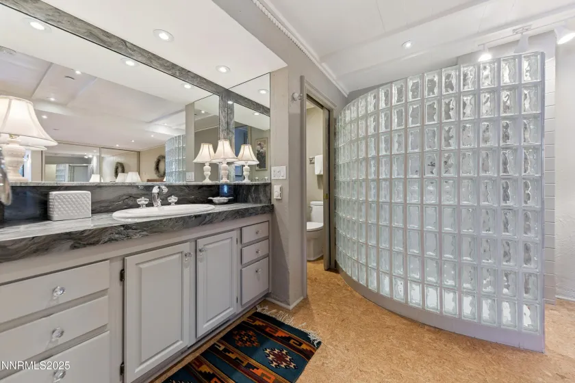 455 Lakeshore, Incline Village, Nevada 89451, 2 Bedrooms Bedrooms, ,2 BathroomsBathrooms,Residential,Residential,Lakeshore,250058126