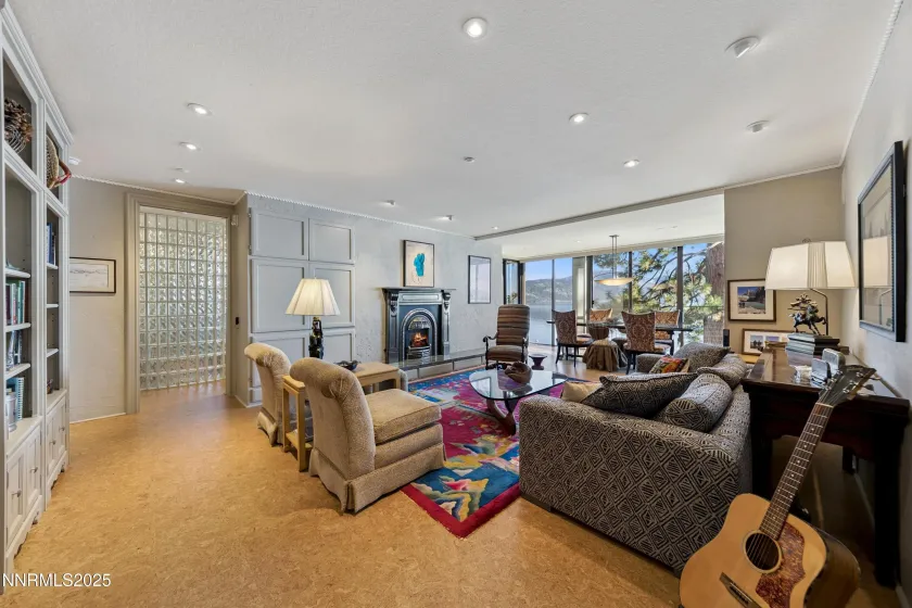 455 Lakeshore, Incline Village, Nevada 89451, 2 Bedrooms Bedrooms, ,2 BathroomsBathrooms,Residential,Residential,Lakeshore,250058126