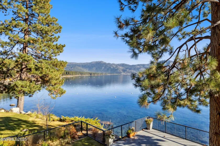 455 Lakeshore, Incline Village, Nevada 89451, 2 Bedrooms Bedrooms, ,2 BathroomsBathrooms,Residential,Residential,Lakeshore,250058126