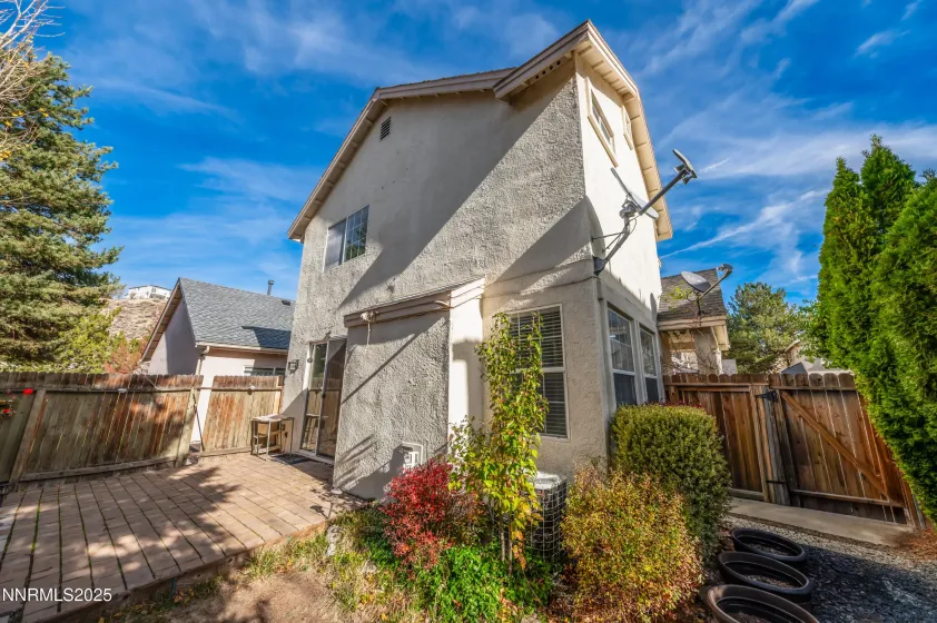 5722 Golden Eagle, Reno, Nevada 89523, 3 Bedrooms Bedrooms, ,3 BathroomsBathrooms,Residential,Residential,Golden Eagle,250058128