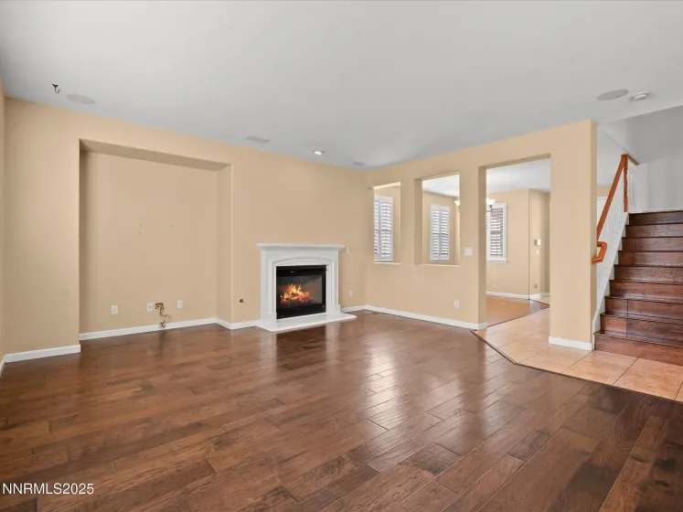 1710 Jewel Star, Reno, Nevada 89506, 4 Bedrooms Bedrooms, ,3 BathroomsBathrooms,Residential,Residential,Jewel Star,250058129