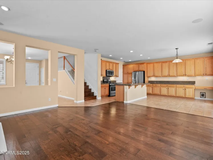 1710 Jewel Star, Reno, Nevada 89506, 4 Bedrooms Bedrooms, ,3 BathroomsBathrooms,Residential,Residential,Jewel Star,250058129