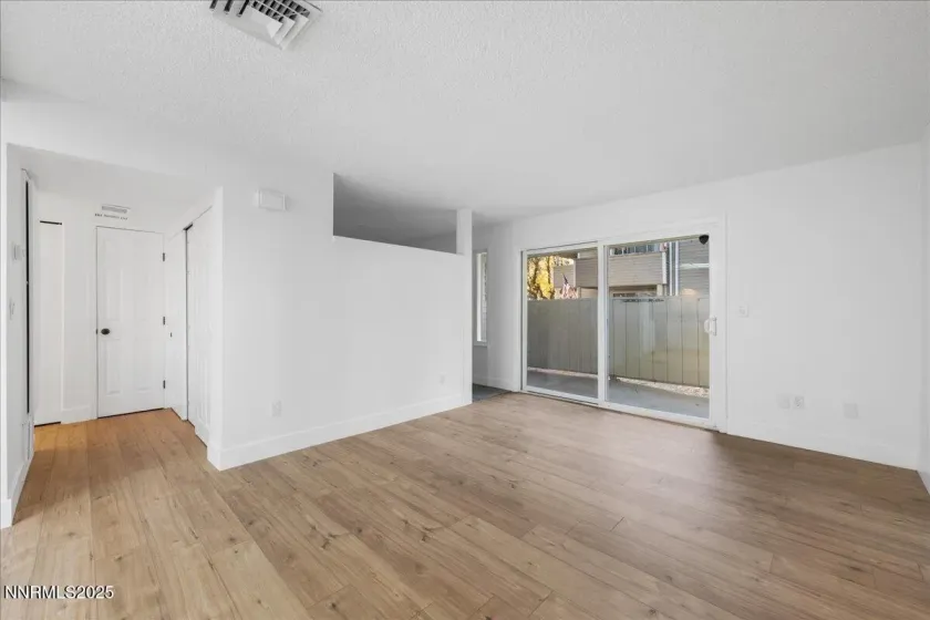 2136 Roundhouse, Sparks, Nevada 89431, 1 Bedroom Bedrooms, ,1 BathroomBathrooms,Residential,Residential,Roundhouse,250058130