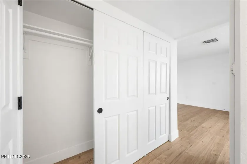 2136 Roundhouse, Sparks, Nevada 89431, 1 Bedroom Bedrooms, ,1 BathroomBathrooms,Residential,Residential,Roundhouse,250058130