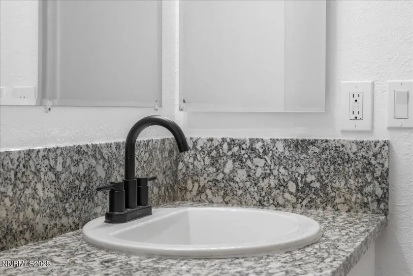 2136 Roundhouse, Sparks, Nevada 89431, 1 Bedroom Bedrooms, ,1 BathroomBathrooms,Residential,Residential,Roundhouse,250058130