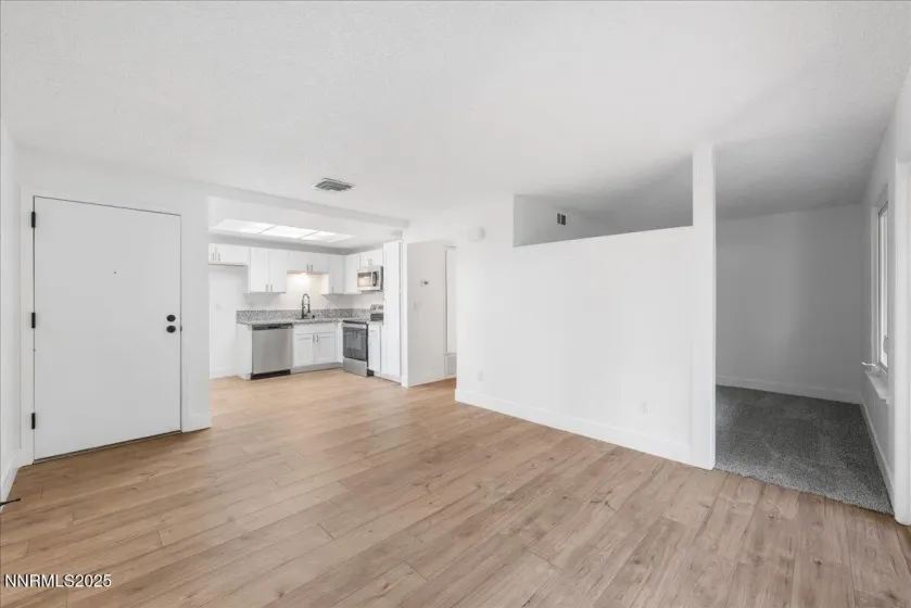 2136 Roundhouse, Sparks, Nevada 89431, 1 Bedroom Bedrooms, ,1 BathroomBathrooms,Residential,Residential,Roundhouse,250058130