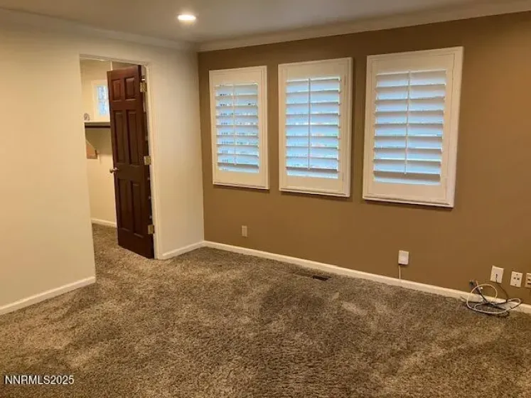 255 Circle, Reno, Nevada 89509, 3 Bedrooms Bedrooms, ,2 BathroomsBathrooms,Residential,Residential,Circle,250058137