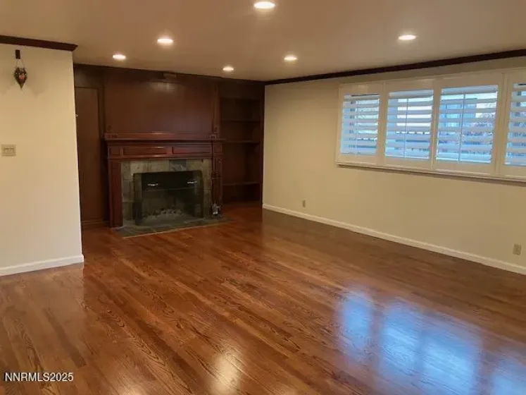 255 Circle, Reno, Nevada 89509, 3 Bedrooms Bedrooms, ,2 BathroomsBathrooms,Residential,Residential,Circle,250058137