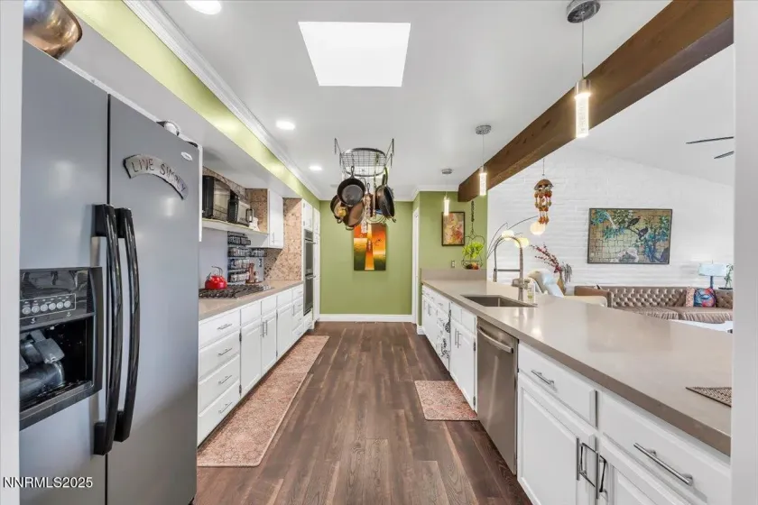 3415 Skyline, Reno, Nevada 89509, 3 Bedrooms Bedrooms, ,3 BathroomsBathrooms,Residential,Residential,Skyline,250058136