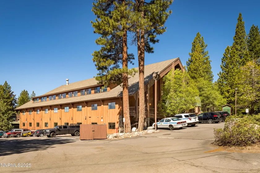 865 Tahoe, Incline Village, Nevada 89451, ,Commercial Lease,Manufactured,Tahoe,250058147