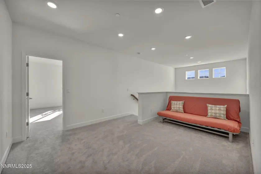 6870 Pilot Peak, Sparks, Nevada 89436, 3 Bedrooms Bedrooms, ,3 BathroomsBathrooms,Residential,Residential,Pilot Peak,250058148