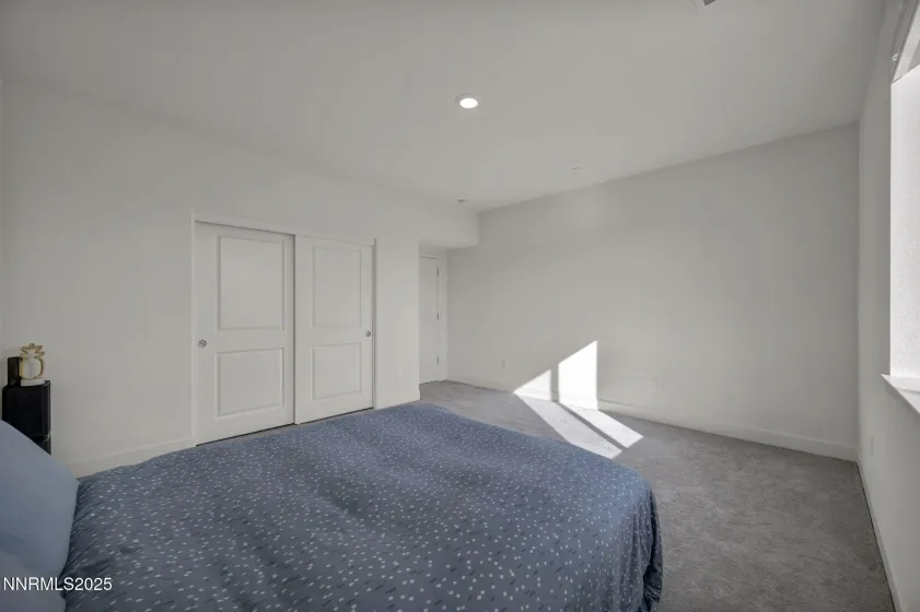 6870 Pilot Peak, Sparks, Nevada 89436, 3 Bedrooms Bedrooms, ,3 BathroomsBathrooms,Residential,Residential,Pilot Peak,250058148