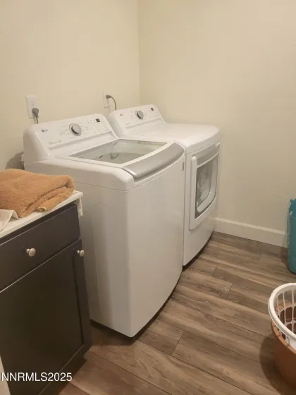 7266 Overture, Reno, Nevada 89506, 3 Bedrooms Bedrooms, ,2 BathroomsBathrooms,Residential,Residential,Overture,250058152