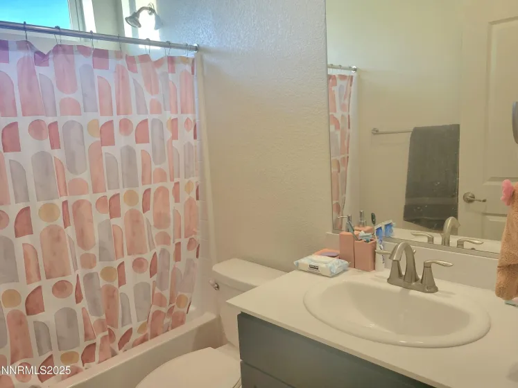 7266 Overture, Reno, Nevada 89506, 3 Bedrooms Bedrooms, ,2 BathroomsBathrooms,Residential,Residential,Overture,250058152