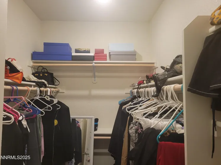 7266 Overture, Reno, Nevada 89506, 3 Bedrooms Bedrooms, ,2 BathroomsBathrooms,Residential,Residential,Overture,250058152