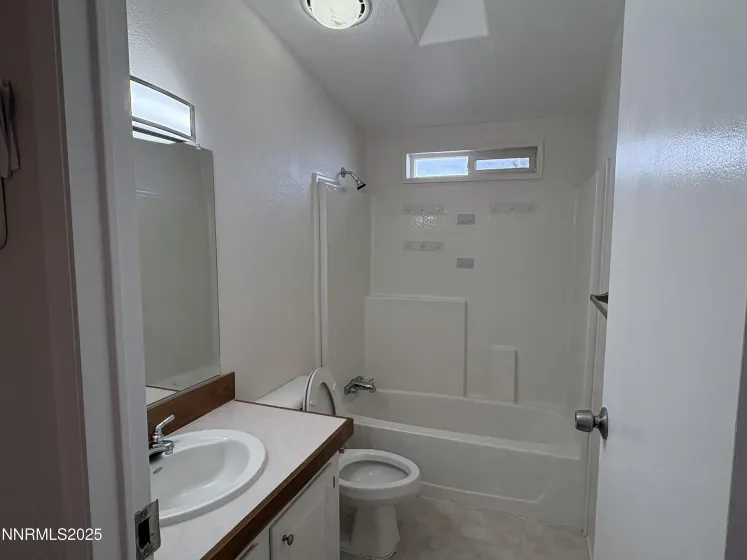 221 Glen Vista, Dayton, Nevada 89403, 3 Bedrooms Bedrooms, ,2 BathroomsBathrooms,Residential,Residential,Glen Vista,250058153