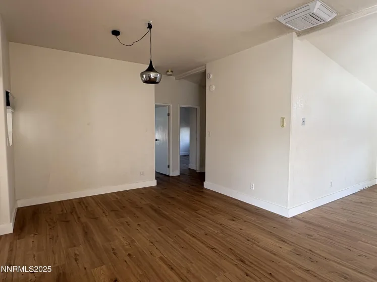 221 Glen Vista, Dayton, Nevada 89403, 3 Bedrooms Bedrooms, ,2 BathroomsBathrooms,Residential,Residential,Glen Vista,250058153