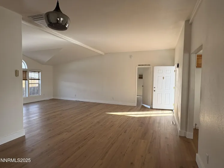 221 Glen Vista, Dayton, Nevada 89403, 3 Bedrooms Bedrooms, ,2 BathroomsBathrooms,Residential,Residential,Glen Vista,250058153