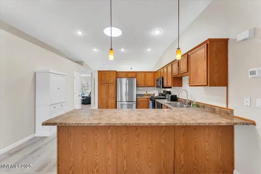 17365 Aquamarine, Reno, Nevada 89508, 3 Bedrooms Bedrooms, ,2 BathroomsBathrooms,Residential,Residential,Aquamarine,250058154