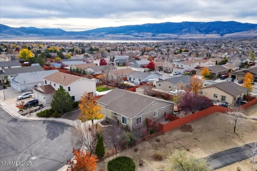 17365 Aquamarine, Reno, Nevada 89508, 3 Bedrooms Bedrooms, ,2 BathroomsBathrooms,Residential,Residential,Aquamarine,250058154