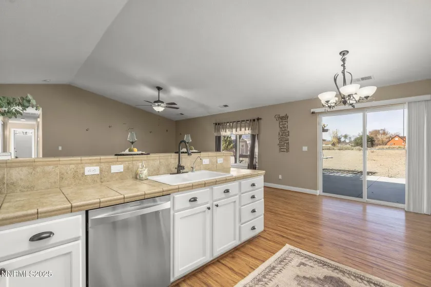 1362 Kim, Minden, Nevada 89423, 4 Bedrooms Bedrooms, ,2 BathroomsBathrooms,Residential,Residential,Kim,250058155