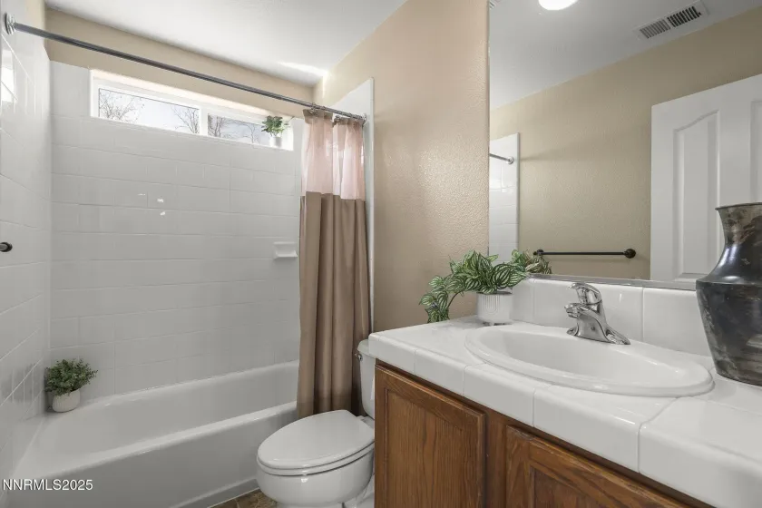 1362 Kim, Minden, Nevada 89423, 4 Bedrooms Bedrooms, ,2 BathroomsBathrooms,Residential,Residential,Kim,250058155