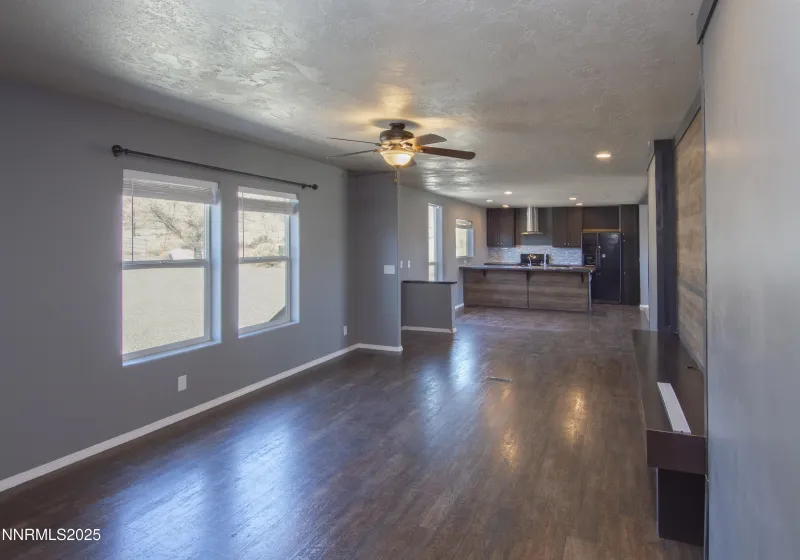 330 Sam Clemens, Dayton, Nevada 89403, 4 Bedrooms Bedrooms, ,2 BathroomsBathrooms,Residential,Residential,Sam Clemens,250058159