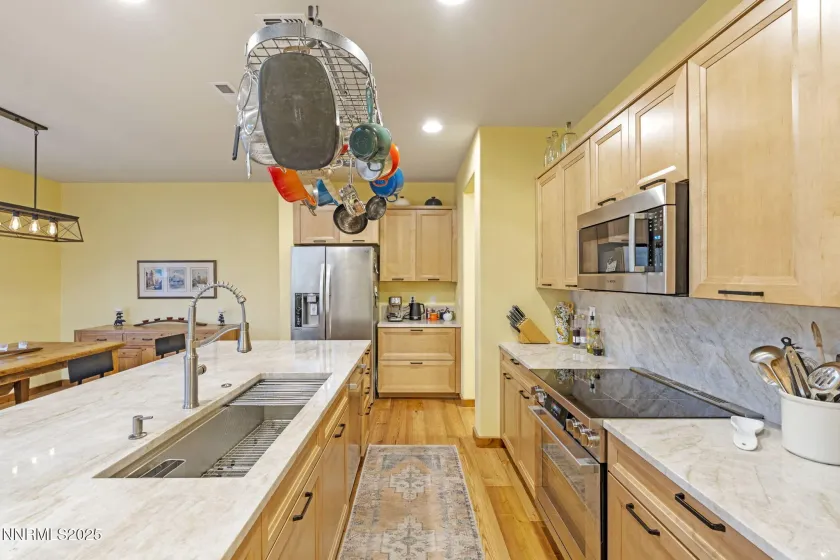 2117 Tara Ridge, Reno, Nevada 89523, 4 Bedrooms Bedrooms, ,3 BathroomsBathrooms,Residential,Residential,Tara Ridge,250057046