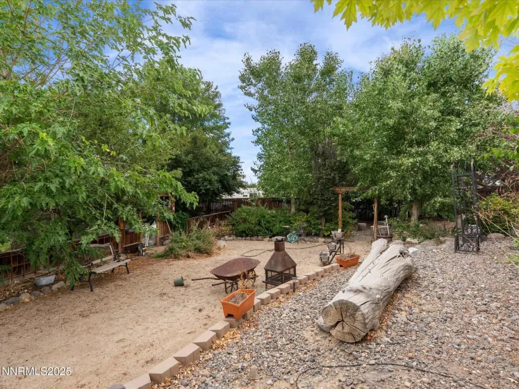 1353 Winnies, Fernley, Nevada 89408, 3 Bedrooms Bedrooms, ,3 BathroomsBathrooms,Residential,Residential,Winnies,250053509