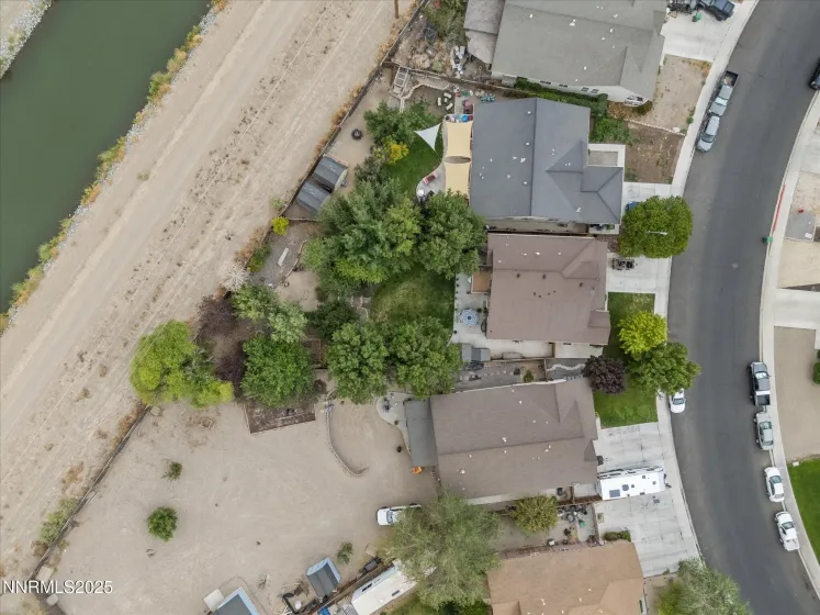 1353 Winnies, Fernley, Nevada 89408, 3 Bedrooms Bedrooms, ,3 BathroomsBathrooms,Residential,Residential,Winnies,250053509