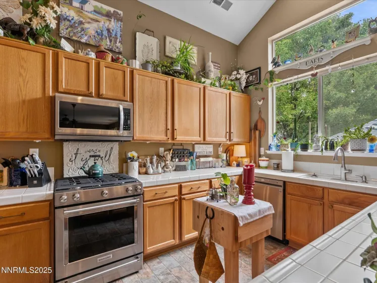 1353 Winnies, Fernley, Nevada 89408, 3 Bedrooms Bedrooms, ,3 BathroomsBathrooms,Residential,Residential,Winnies,250053509