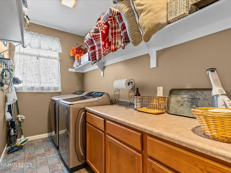 1353 Winnies, Fernley, Nevada 89408, 3 Bedrooms Bedrooms, ,3 BathroomsBathrooms,Residential,Residential,Winnies,250053509