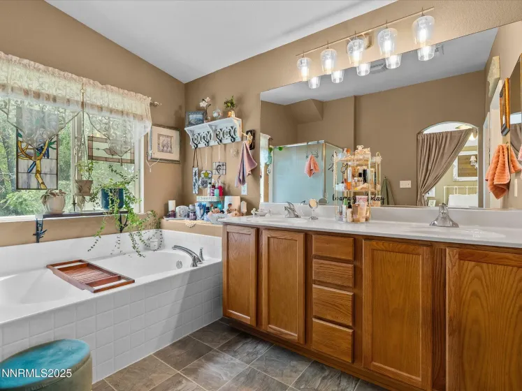 1353 Winnies, Fernley, Nevada 89408, 3 Bedrooms Bedrooms, ,3 BathroomsBathrooms,Residential,Residential,Winnies,250053509