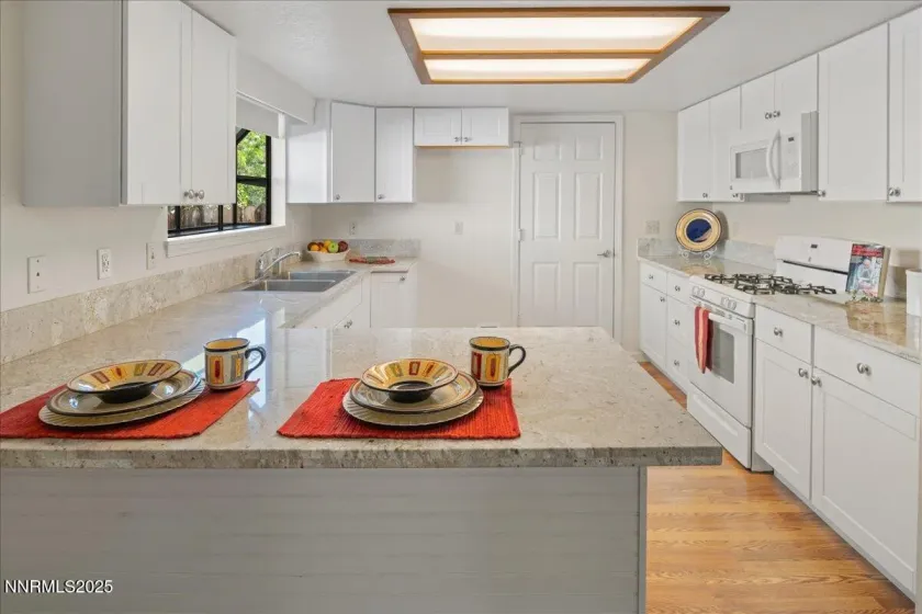 1517 Mill Creek, Gardnerville, Nevada 89410, 3 Bedrooms Bedrooms, ,2 BathroomsBathrooms,Residential,Residential,Mill Creek,250053622