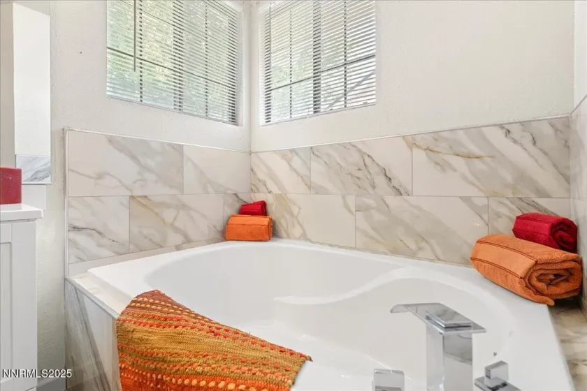 1517 Mill Creek, Gardnerville, Nevada 89410, 3 Bedrooms Bedrooms, ,2 BathroomsBathrooms,Residential,Residential,Mill Creek,250053622