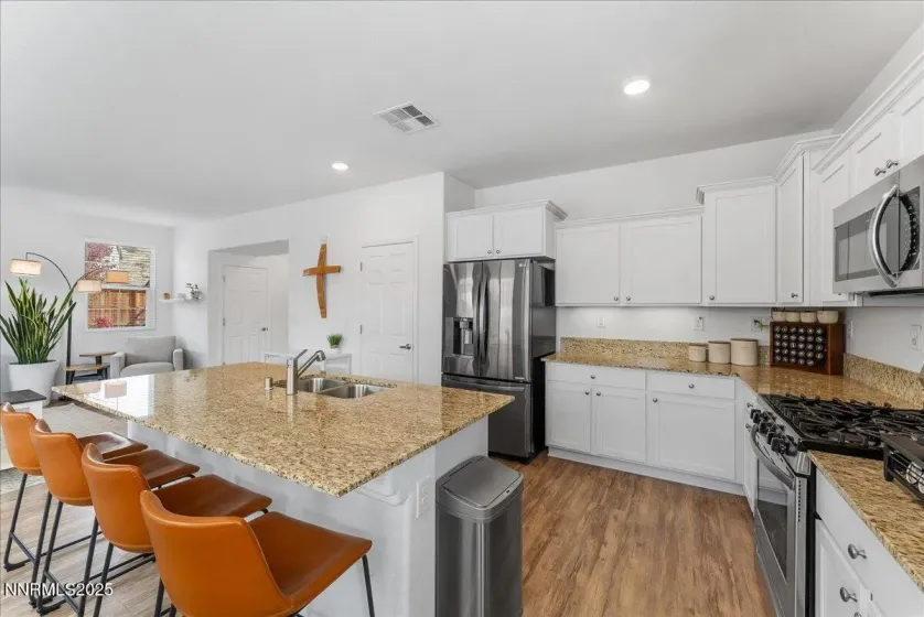 240 Willows Quest, Verdi, Nevada 89439, 4 Bedrooms Bedrooms, ,3 BathroomsBathrooms,Residential,Residential,Willows Quest,250058161