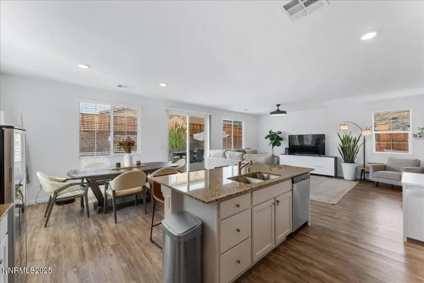 240 Willows Quest, Verdi, Nevada 89439, 4 Bedrooms Bedrooms, ,3 BathroomsBathrooms,Residential,Residential,Willows Quest,250058161