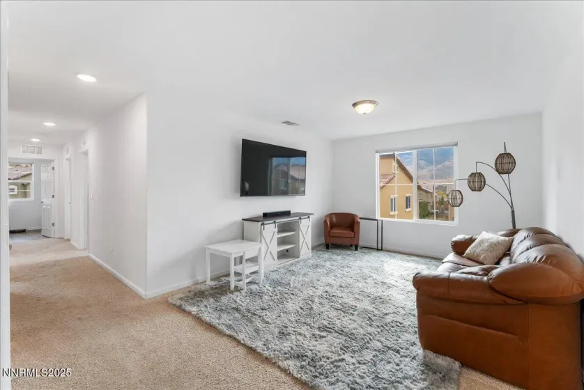 240 Willows Quest, Verdi, Nevada 89439, 4 Bedrooms Bedrooms, ,3 BathroomsBathrooms,Residential,Residential,Willows Quest,250058161