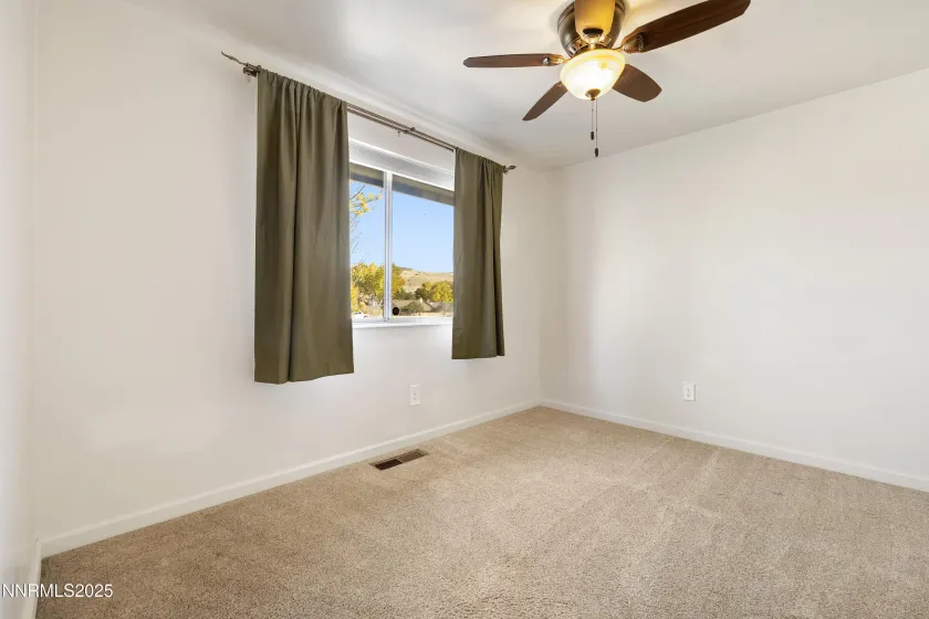 1770 Burnside, Sparks, Nevada 89434, 3 Bedrooms Bedrooms, ,3 BathroomsBathrooms,Residential,Residential,Burnside,250058162