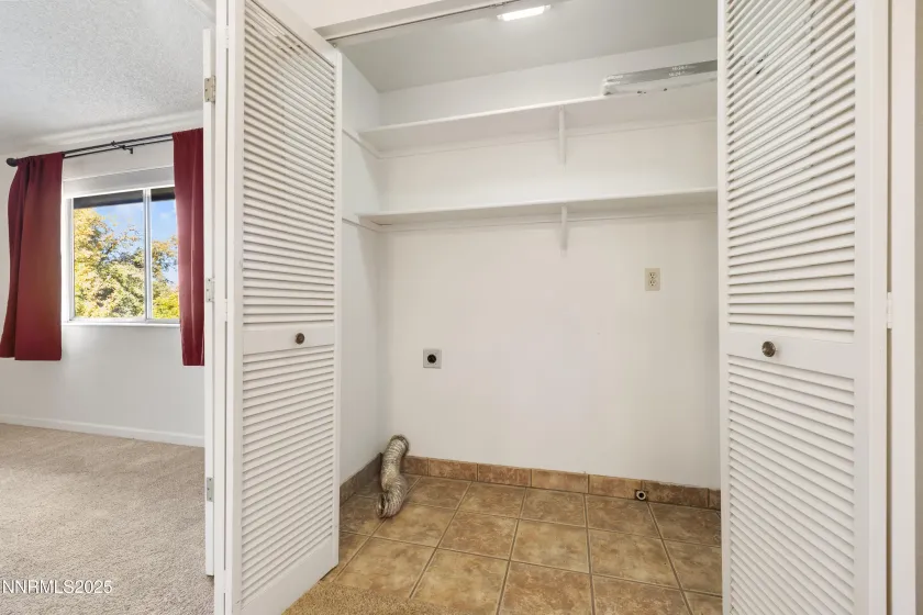 1770 Burnside, Sparks, Nevada 89434, 3 Bedrooms Bedrooms, ,3 BathroomsBathrooms,Residential,Residential,Burnside,250058162