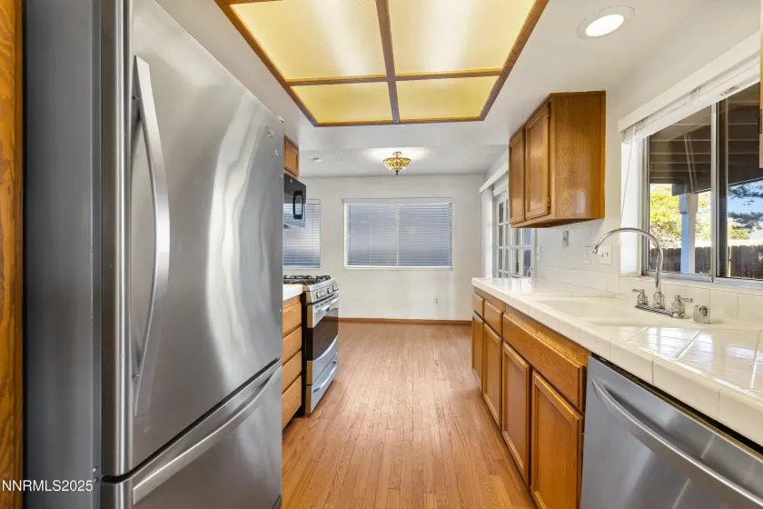 1770 Burnside, Sparks, Nevada 89434, 3 Bedrooms Bedrooms, ,3 BathroomsBathrooms,Residential,Residential,Burnside,250058162