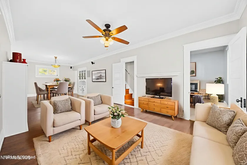 621 9th, Sparks, Nevada 89431, 2 Bedrooms Bedrooms, ,1 BathroomBathrooms,Residential,Residential,9th,250058166