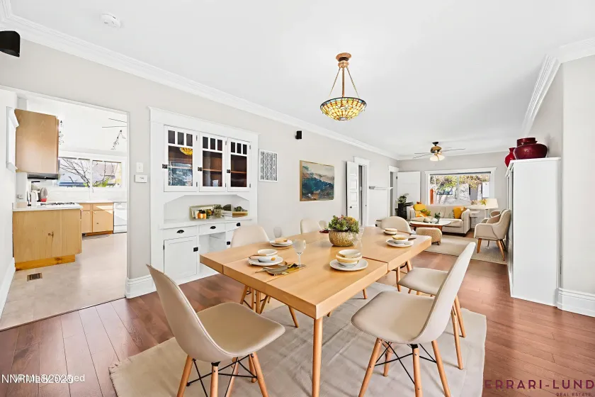 621 9th, Sparks, Nevada 89431, 2 Bedrooms Bedrooms, ,1 BathroomBathrooms,Residential,Residential,9th,250058166